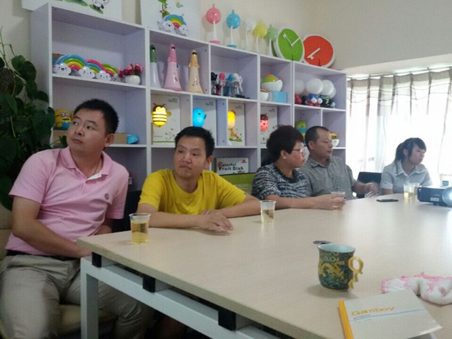 尚語傘業(yè)交流